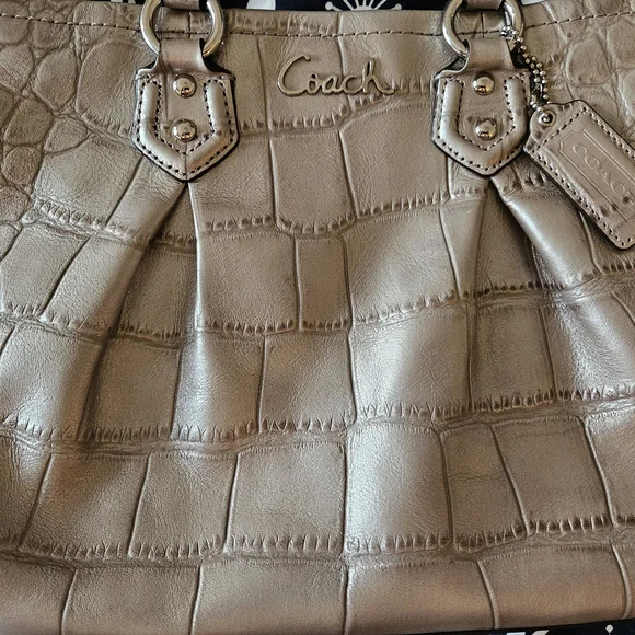 Coach Croc Pattern Metallic Silver Bag - Picture 2 of 13